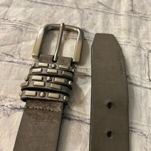 CALVIN KLEIN JEANS VEGAN LEATHER GREY WITH METALLIC SHINE SILVER BUCKLE SIZE S